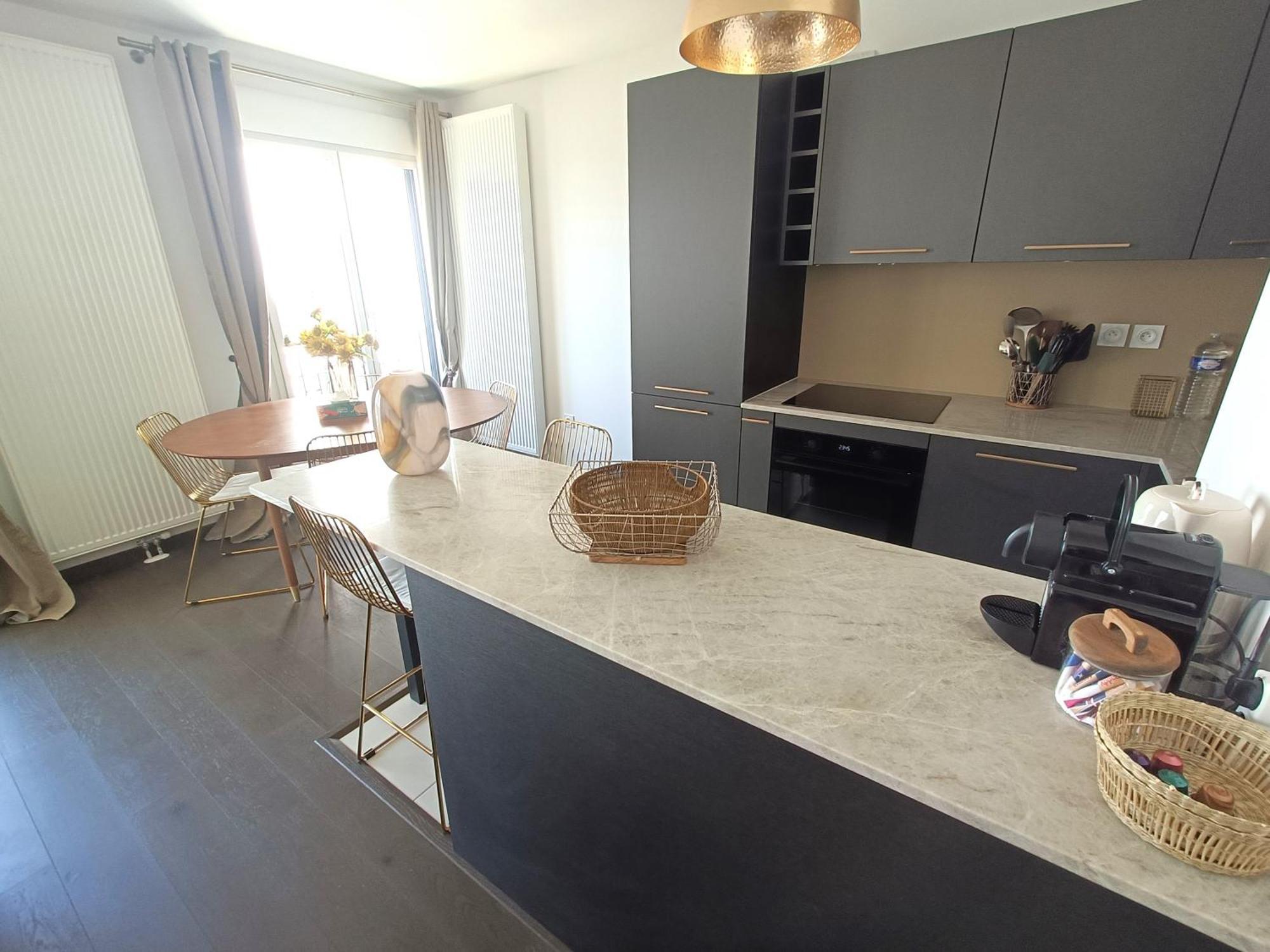 T3 Luxe Neuf 6p 2 Ch 2 Salle De Bains Parking Prive En Sous Sol Lit Bebe C205 *