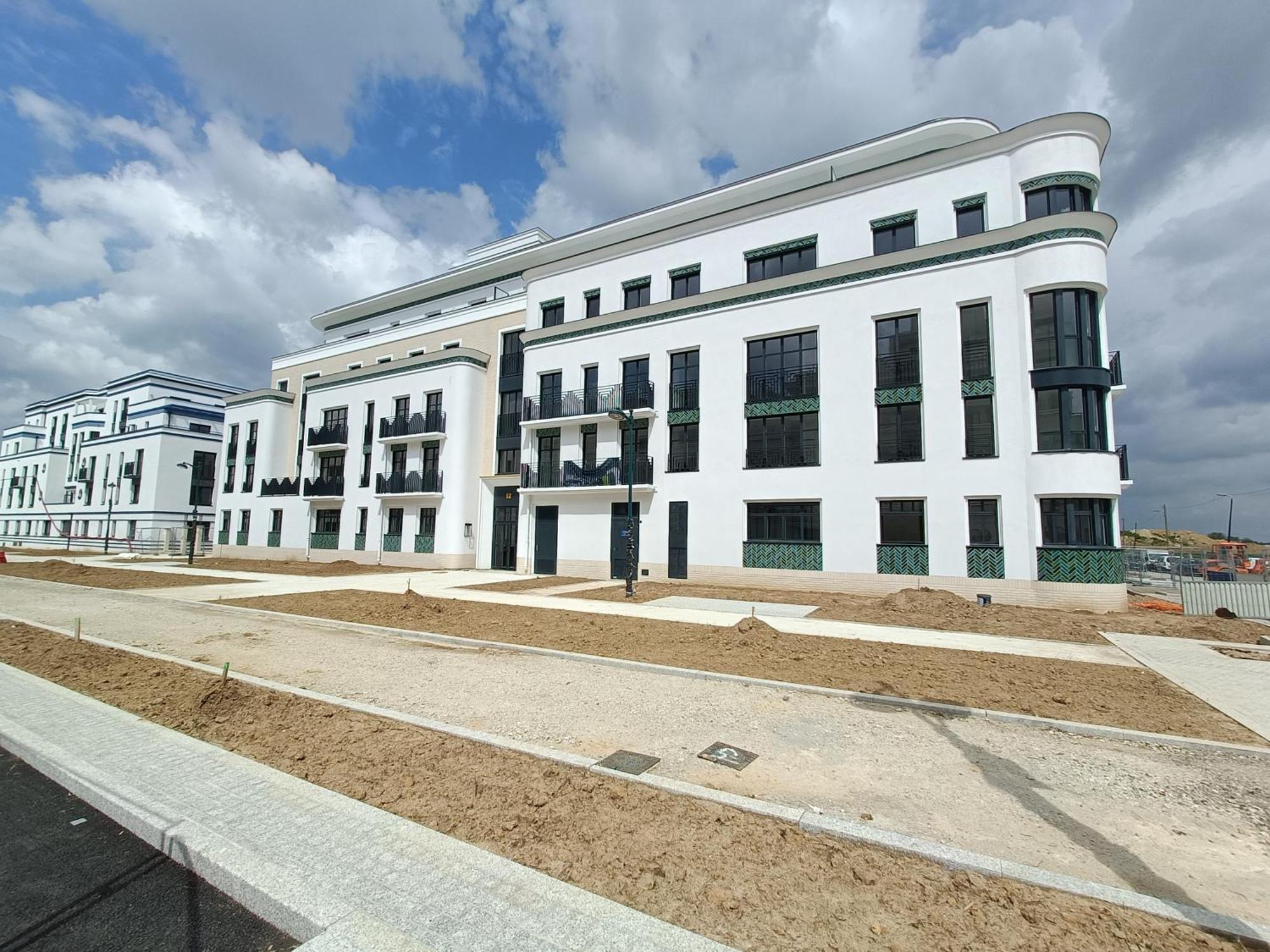 Apartment T3 Luxe Neuf 6p 2 Ch 2 Salle De Bains Parking Prive En Sous Sol Lit Bebe C205 Chessy (Seine-et-Marne)