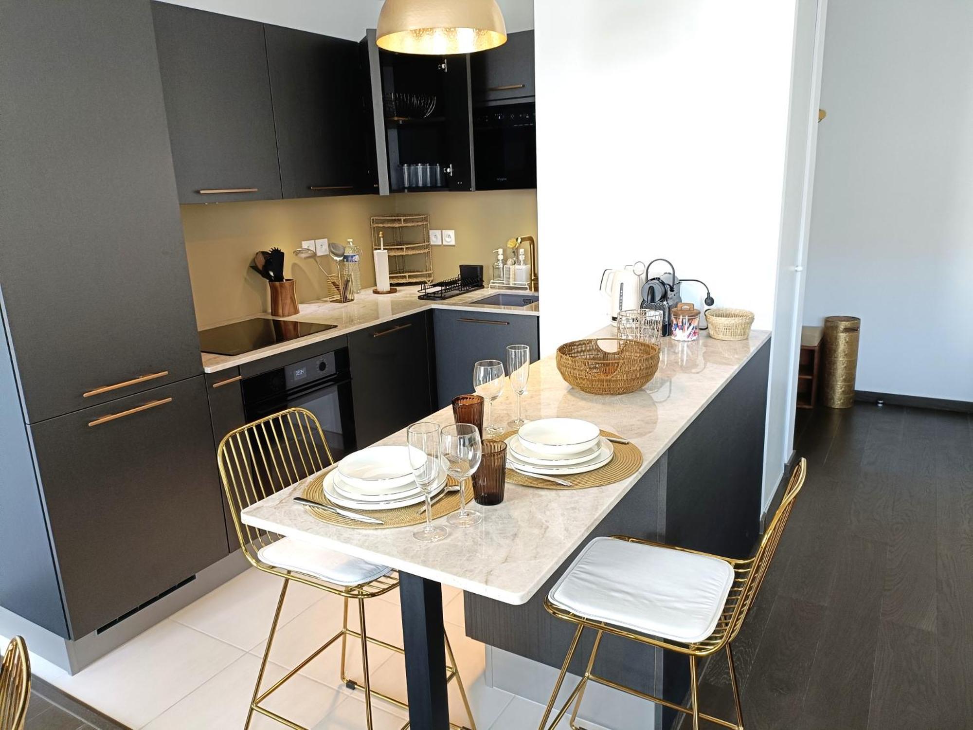 T3 Luxe Neuf 6p 2 Ch 2 Salle De Bains Parking Prive En Sous Sol Lit Bebe C205 Apartment *